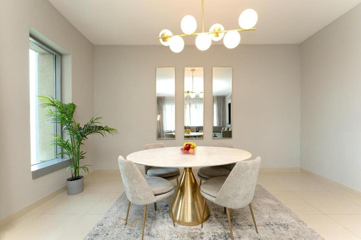 Apartment Serene Homes -creative Burj And Fountain Views